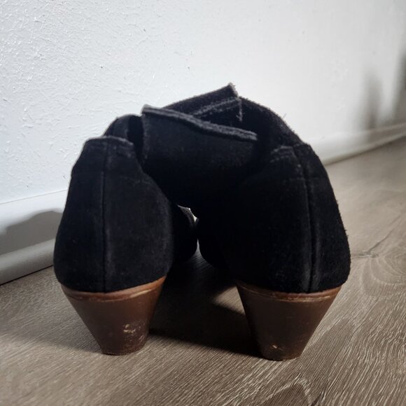 Vintage Suede Ankle Boot - Picture 4 of 5